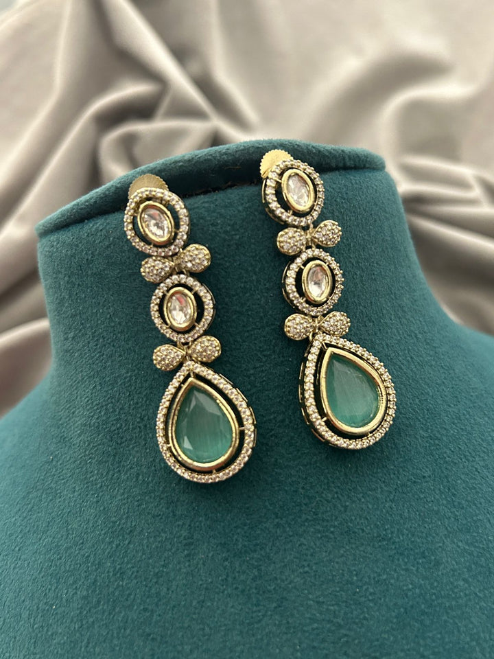 Mint Elegance Kundan Diamond Look Necklace Set
