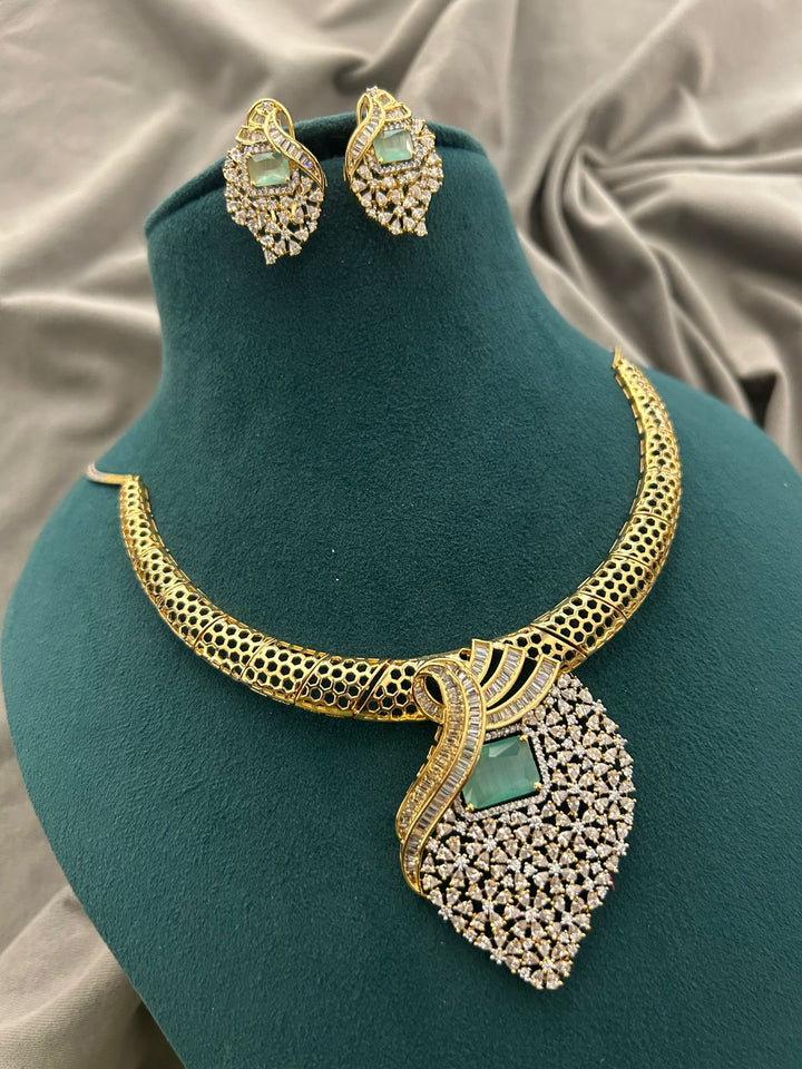 Emerald Radiance Diamond Look Necklace Set