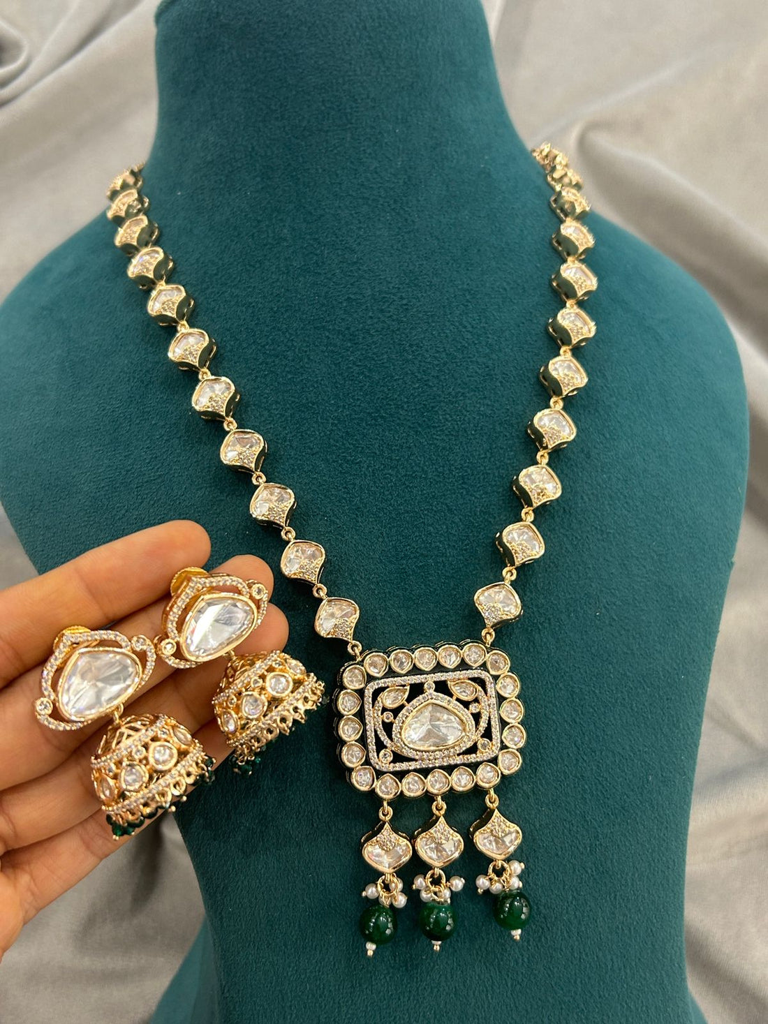 Royal Square Kundan Necklace with Jhumka Earrings