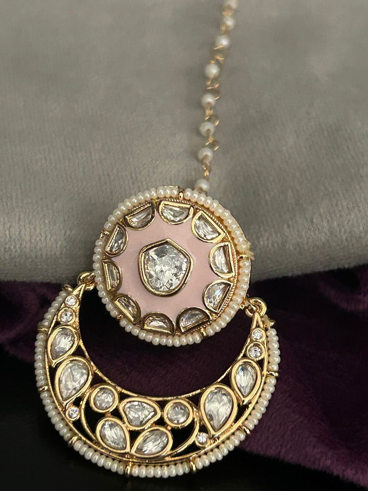 Blush Crescent Kundan Maang Tikka