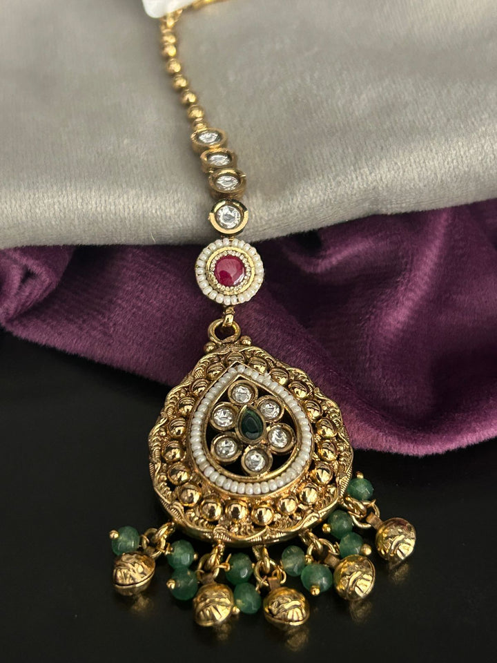 Antique Kundan Maang Tikka with Ruby and Green Stone Detailing