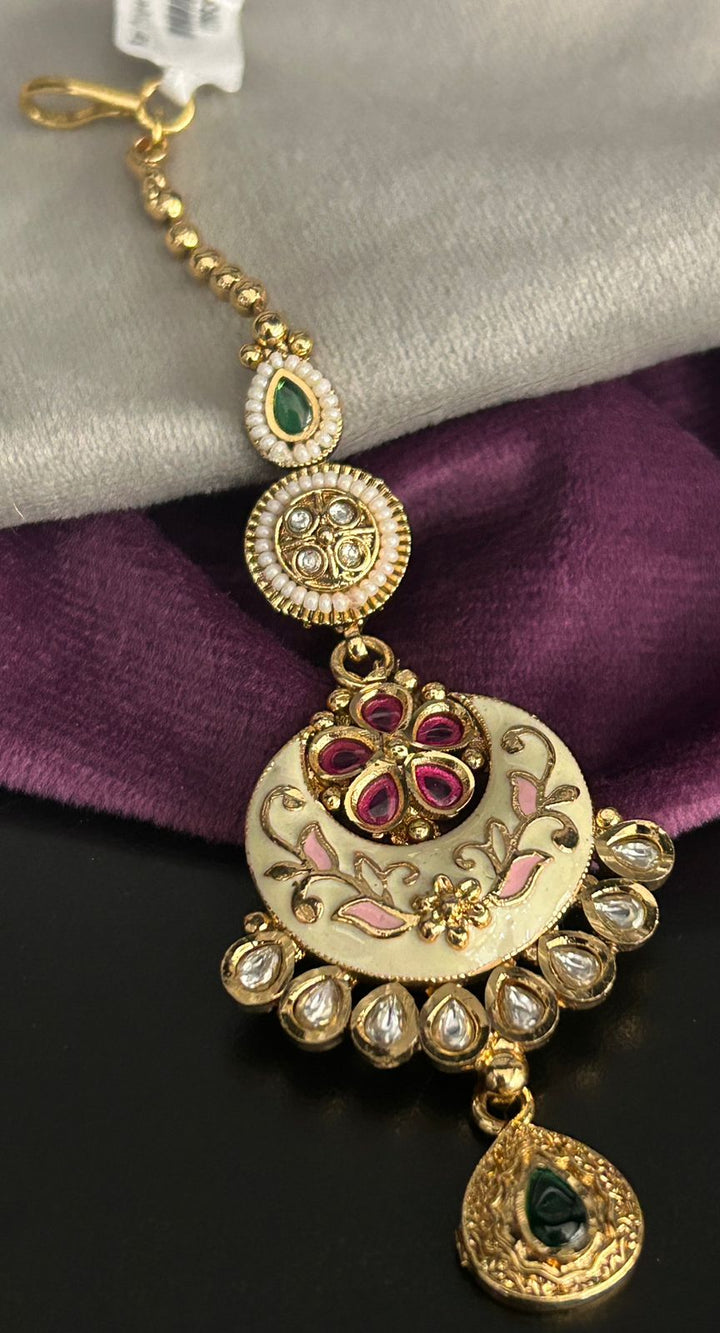 Elegant Meenakari Kundan Maang Tikka with Pink and Green Detailing