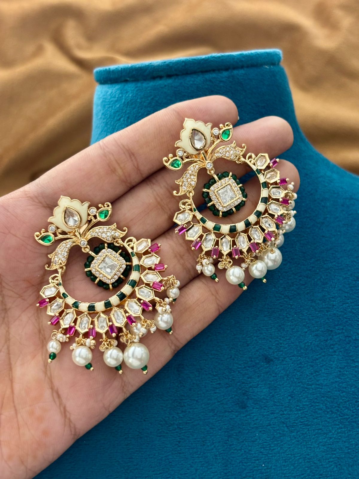 Emerald Polki Pearl Choker Necklace Set