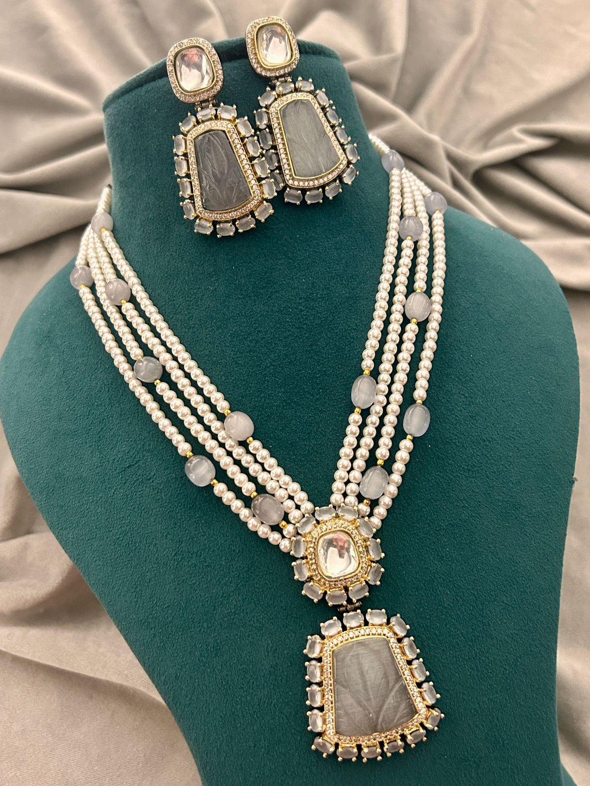Pearl & Grey Stone Necklace Set – Elegant Bridal Party Wear Jewellery