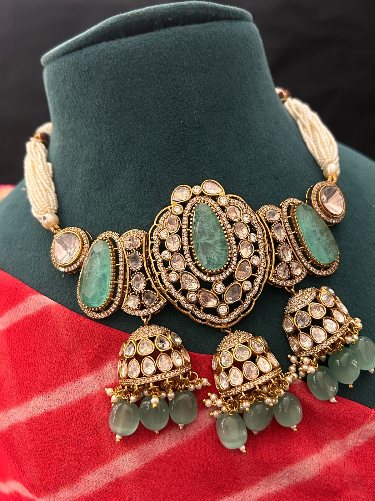 Emerald Green Kundan Necklace Set with Jhumka Earrings