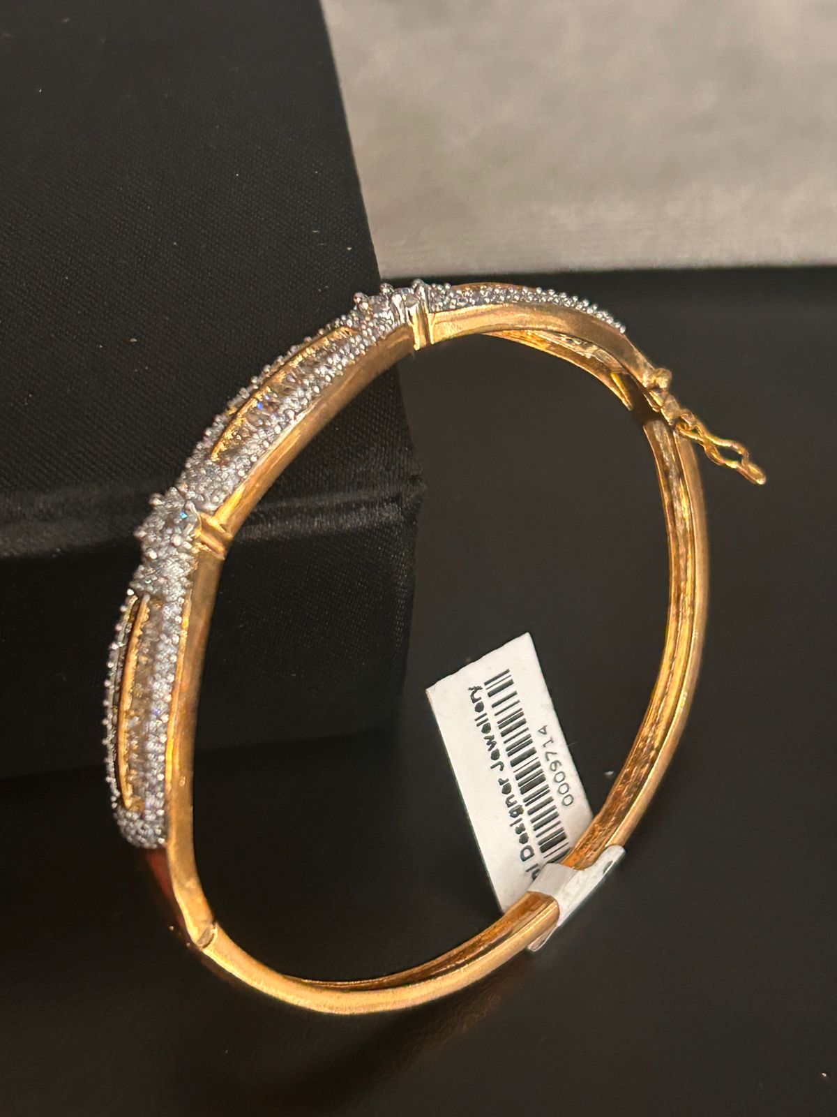 Dual Tone Baguette Stone Openable Bracelet