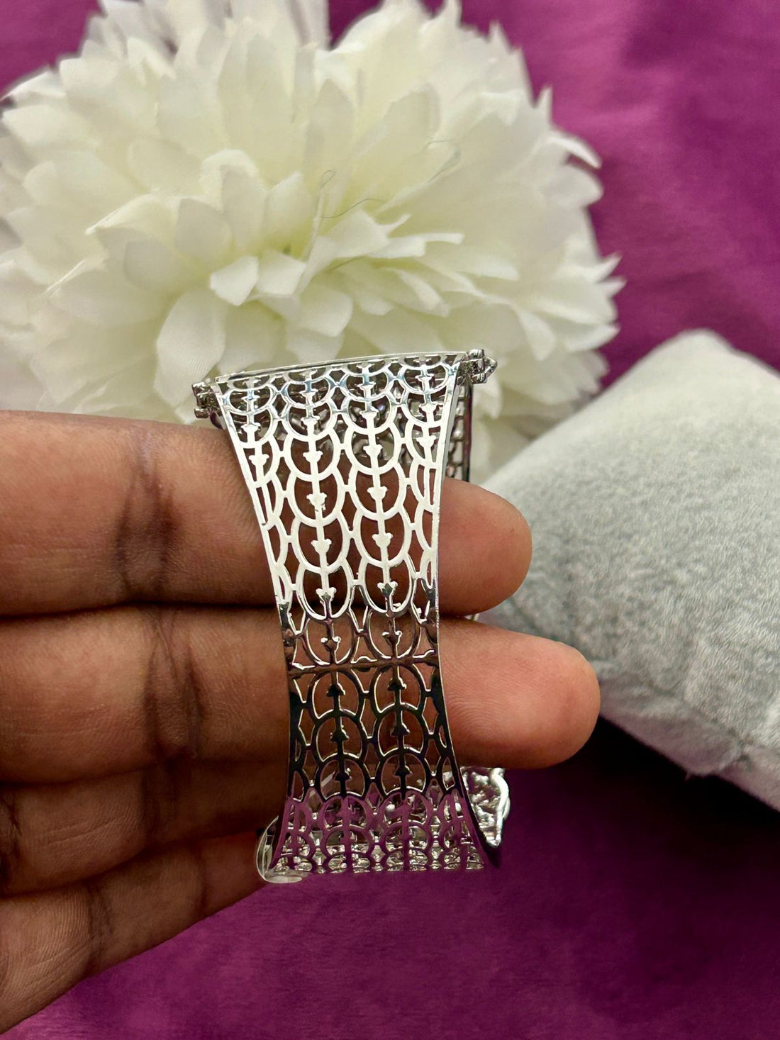 Premium Purple Stone American Diamond Openable Bracelet – Silver Finish