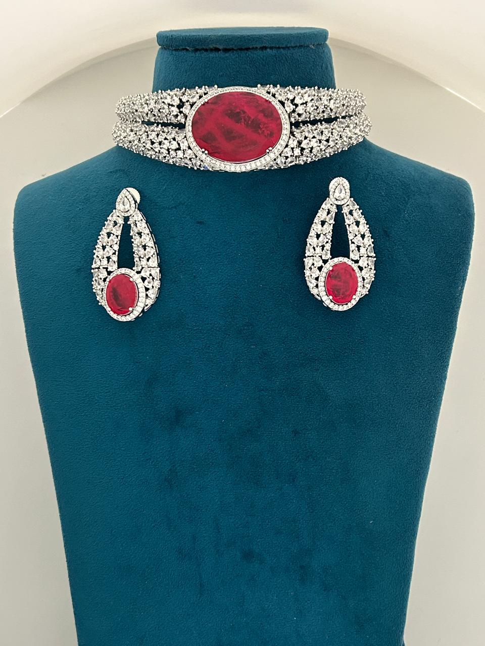 Luxury Ruby Oval Stone Diamond Choker Set