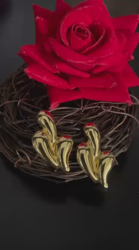 Golden Abstract Leaf Stud Earrings – Modern Statement Design