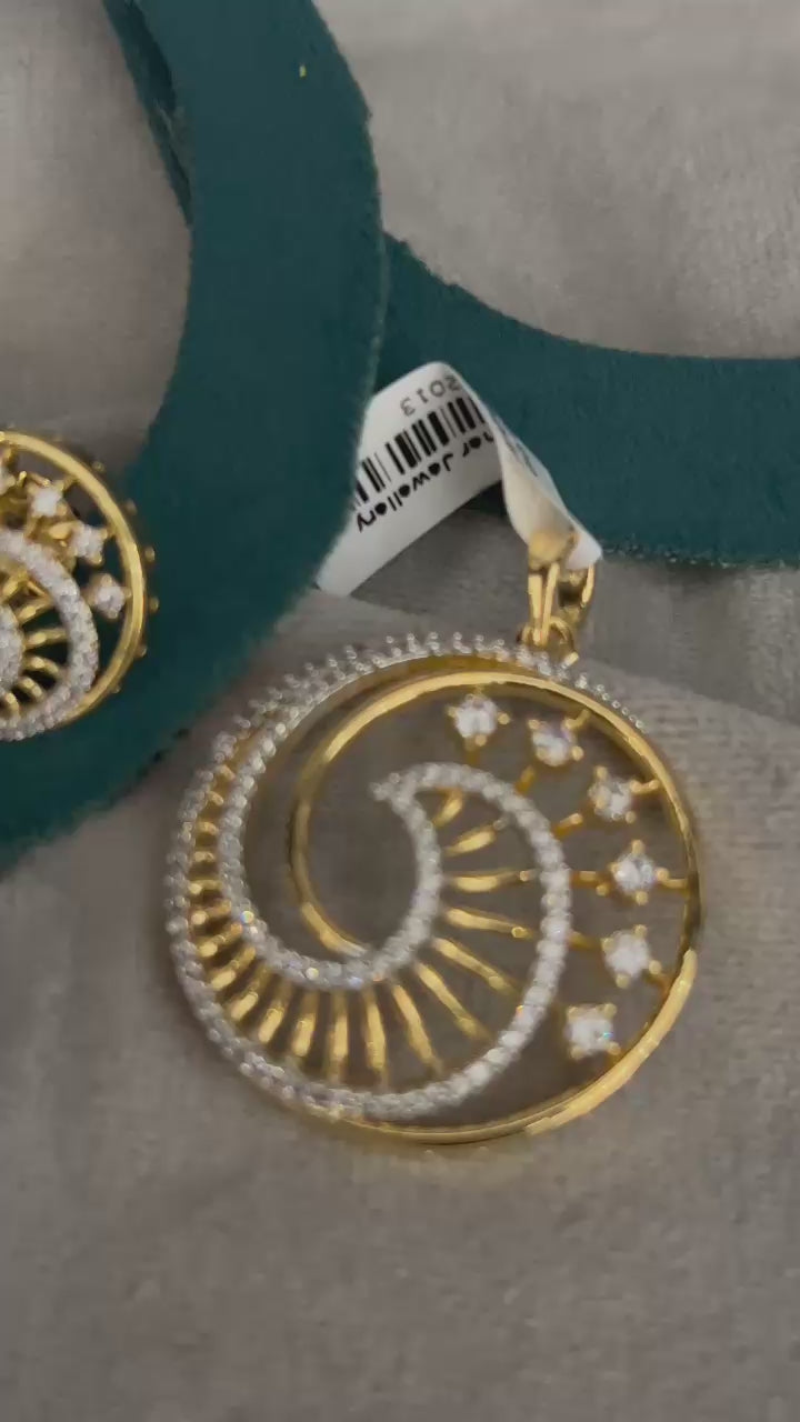 Golden Spiral Shine Pendant Set